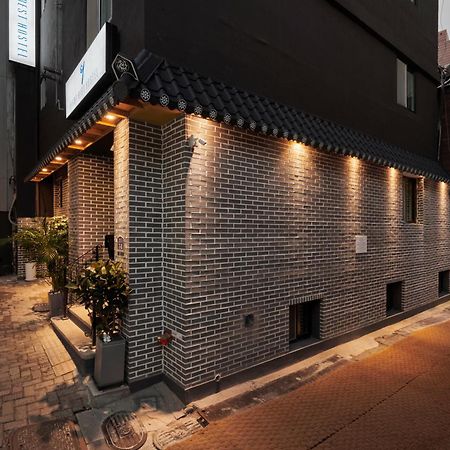 Eight Rest Hostel Myeongdong Seoul Exterior photo